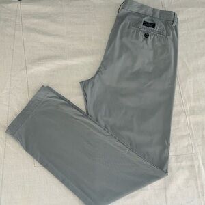 Banana Republic Aiden Chino 35 x 34 pants